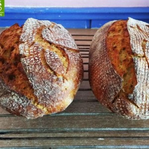 Ароматен хляб с брашно от нахут и квас